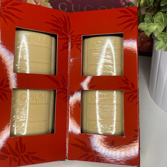 Opium | Yves Saint Laurent | Collection of Perfumed Soaps - Picture 3 of 4
